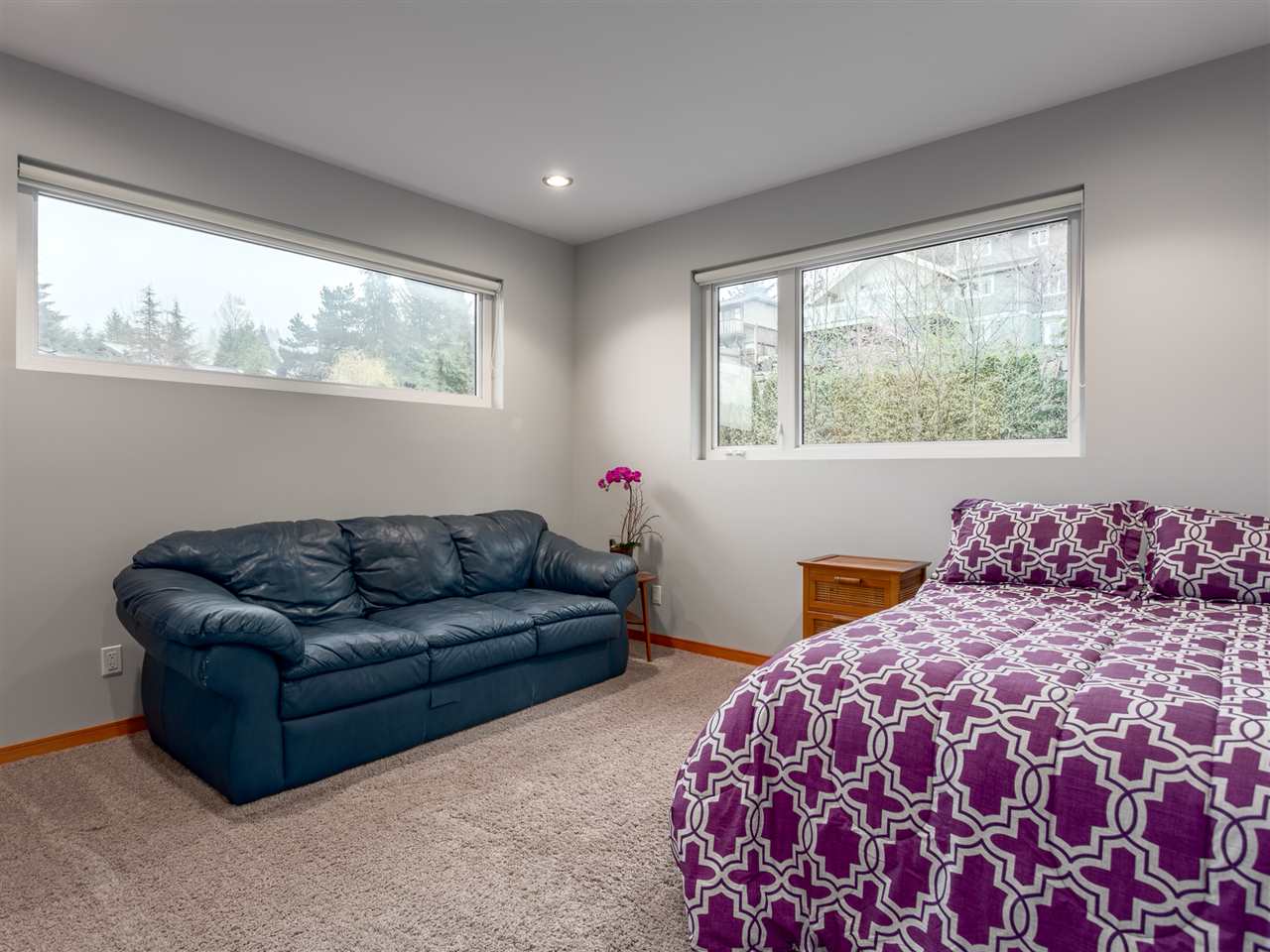 1056 Jay Crescent 9