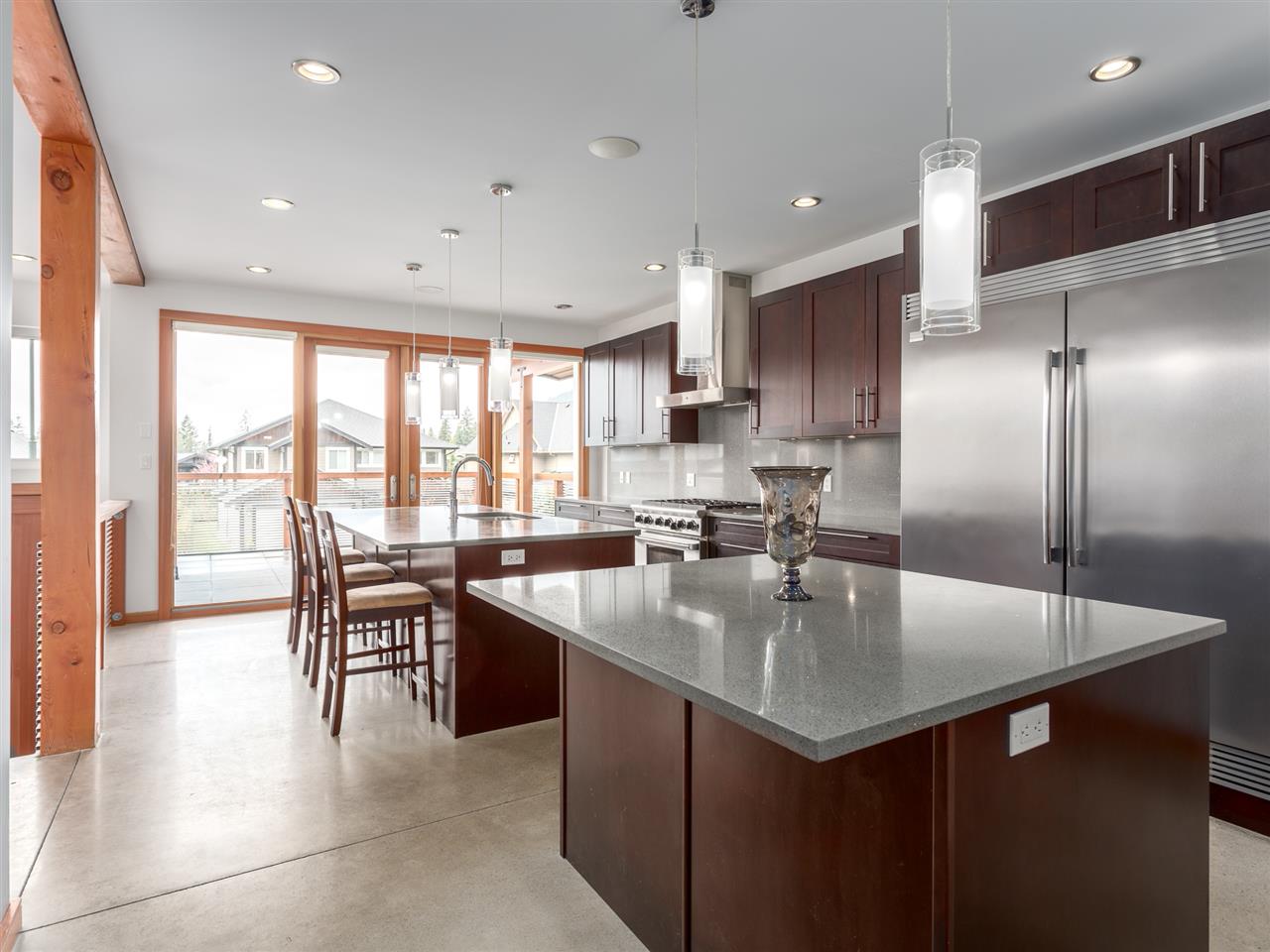 1056 Jay Crescent 5