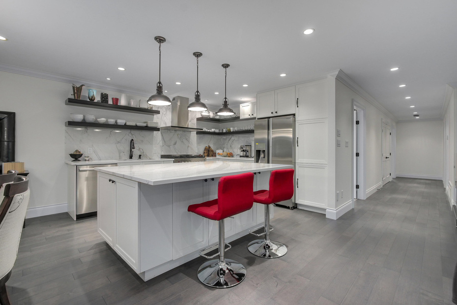 6426 Rosebery Avenue, West Vancouver 8