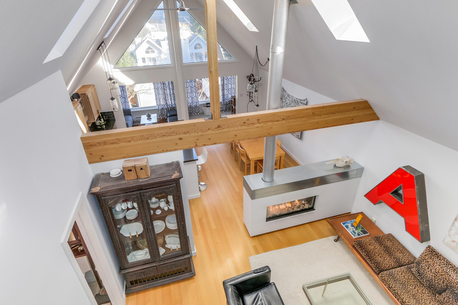 6449 Douglas Street, West Vancouver 10