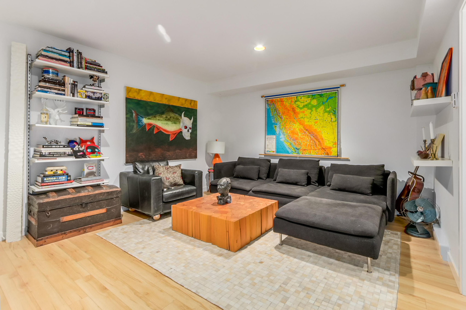 6449 Douglas Street, West Vancouver 18