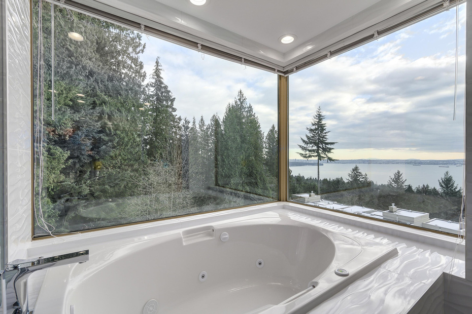 9 - 3085 Deer Ridge Close, West Vancouver 10