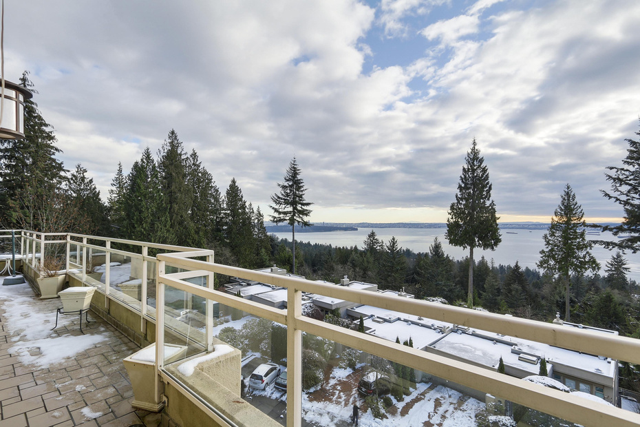 9 - 3085 Deer Ridge Close, West Vancouver 12