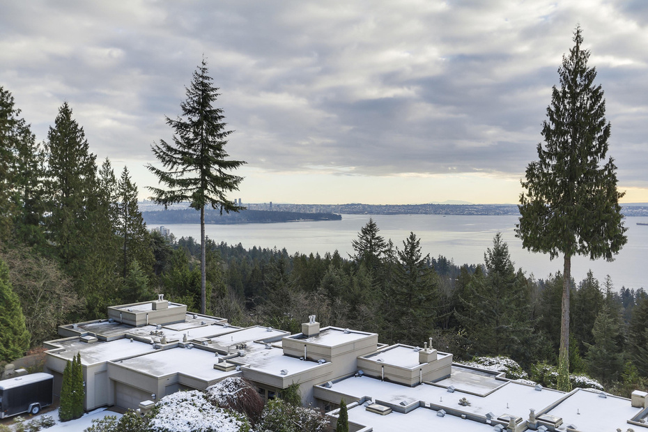 9 - 3085 Deer Ridge Close, West Vancouver 13