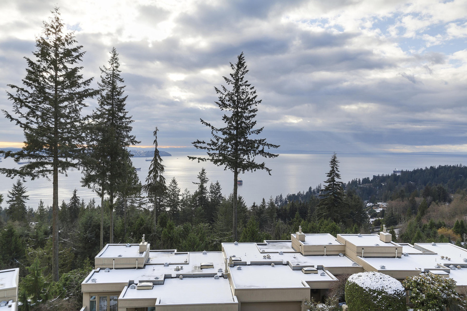 9 - 3085 Deer Ridge Close, West Vancouver 14