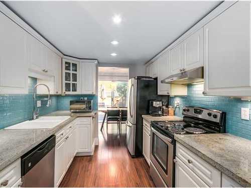 20 828 16TH Street W, North Vancouver, British Columbia, 4