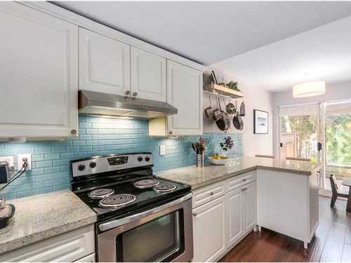 20 828 16TH Street W, North Vancouver, British Columbia, 5