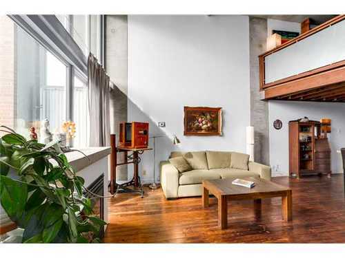 413 289 ALEXANDER Street, Vancouver East, British Columbia, 3