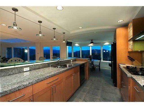 6475 MADRONA Crescent, West Vancouver, British Columbia, 2