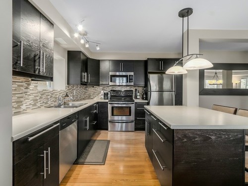 1044 HEYWOOD Street, North Vancouver, British Columbia, 5