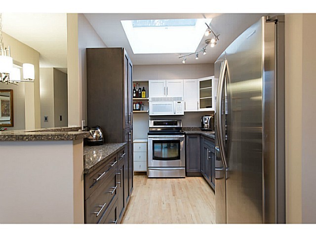 1567 DEEP COVE Road, North Vancouver, British Columbia 7