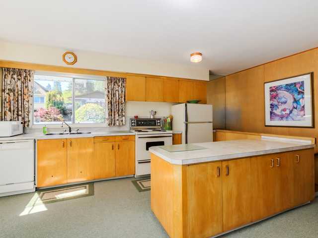 6458 BRUCE Street, West Vancouver, British Columbia, 5