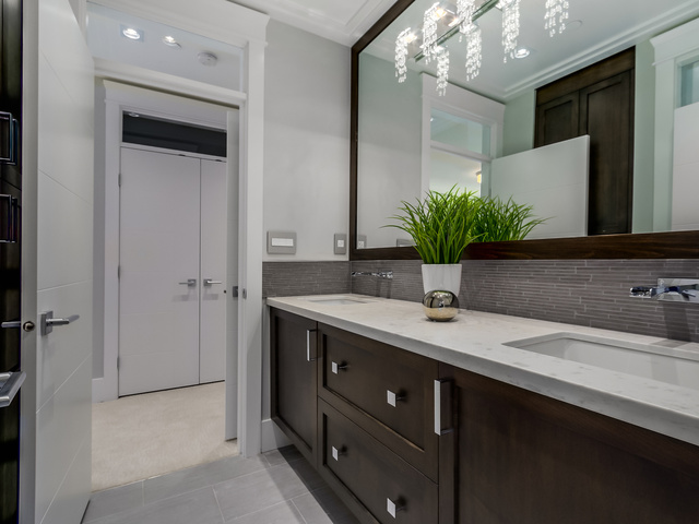 6416 WELLINGTON Ave, West Vancouver, British Columbia, 16