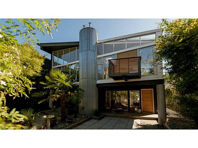6440 Bay Street, West Vancouver, British Columbia 2