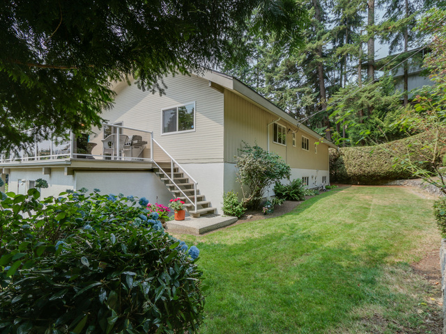 5645 WESTPORT Road, West Vancouver, British Columbia, 9
