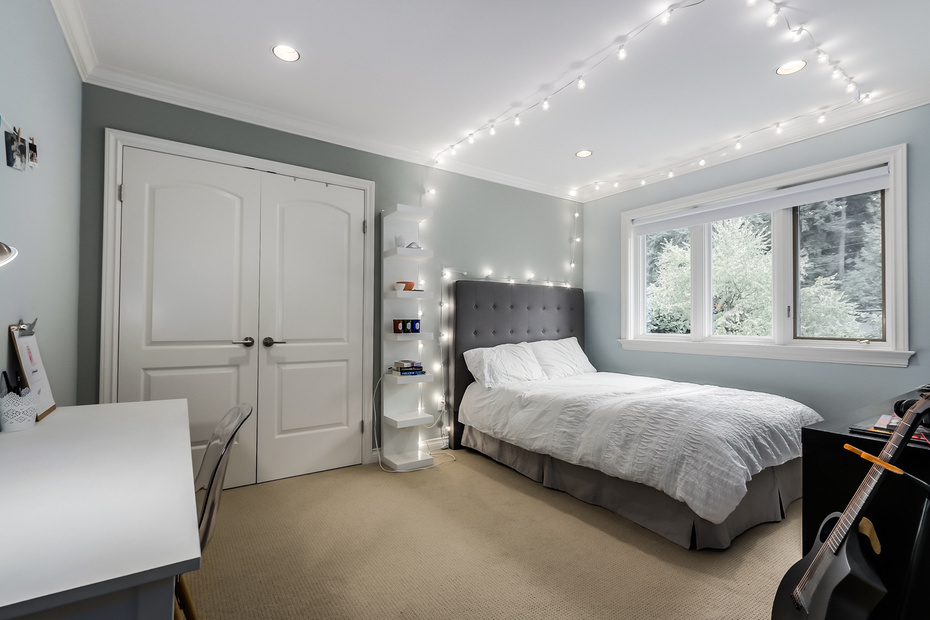 5620 EAGLE HARBOUR ROAD, West Vancouver, BC 13