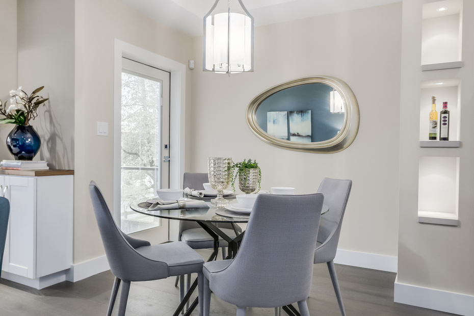 343 EAST 4 STREET, North Vancouver, BC 10
