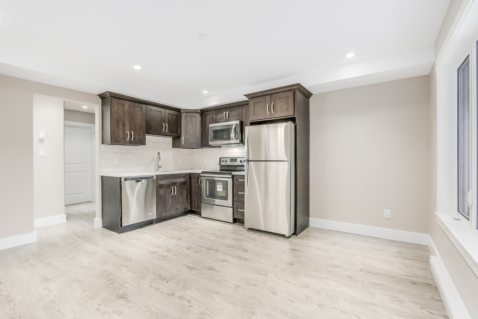 343 EAST 4 STREET, North Vancouver, BC 20