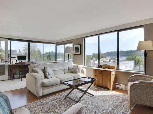 203 460 14 STREET, West Vancouver, BC 2