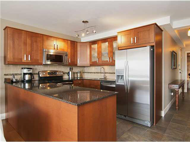 203 460 14 STREET, West Vancouver, BC 5