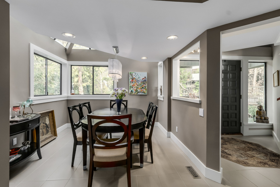 3880 SHARON DRIVE, West Vancouver, BC 4
