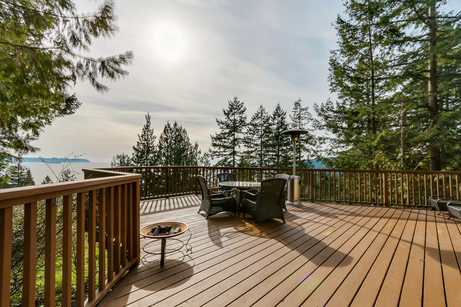 3880 SHARON DRIVE, West Vancouver, BC