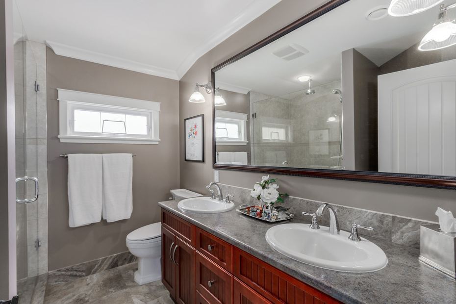 6363 DOUGLAS STREET, West Vancouver, BC 6