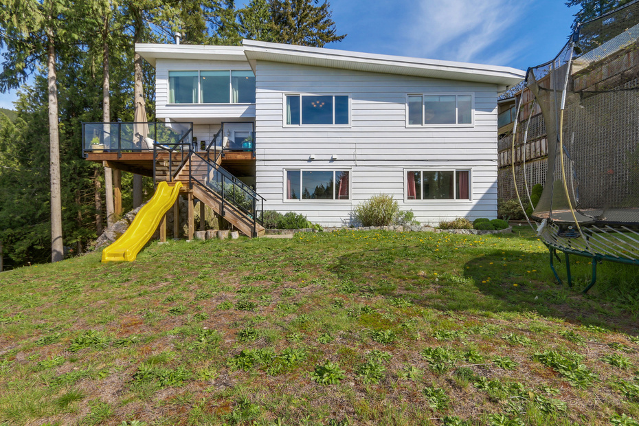 5650 Westhaven Rd, West Vancouver, BC 16