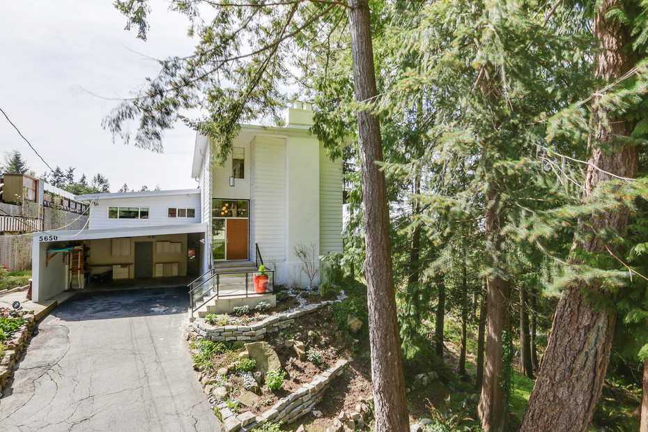 5650 Westhaven Rd, West Vancouver, BC 17