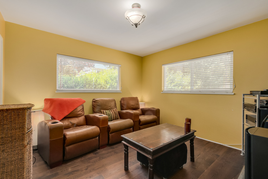 6475 WELLINGTON AVENUE, West Vancouver, BC 10