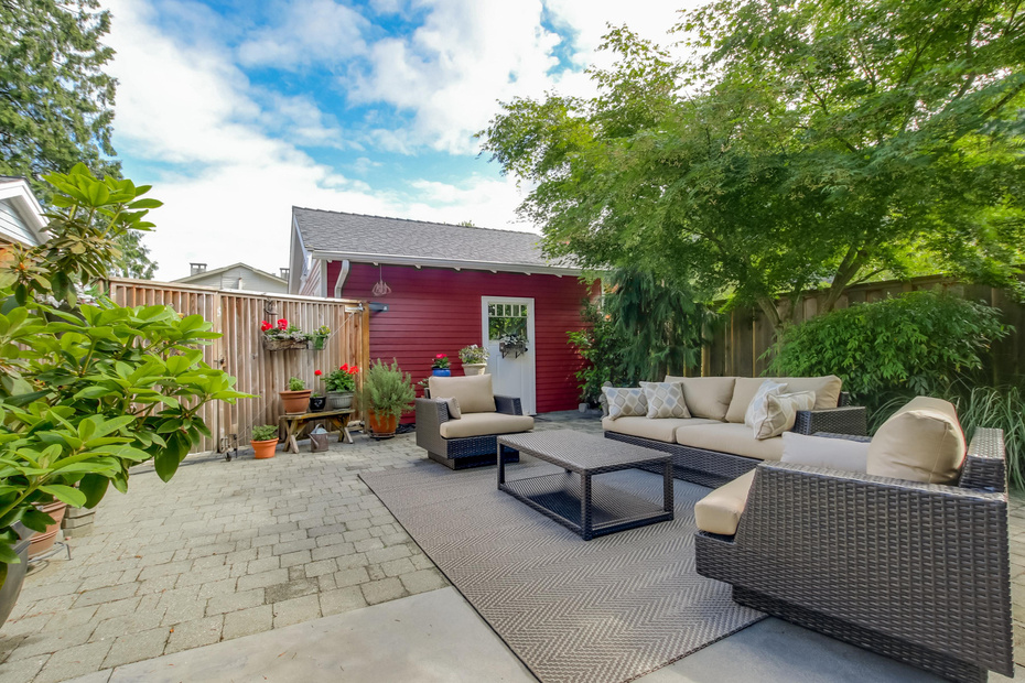 6363 DOUGLAS STREET, West Vancouver, BC 13