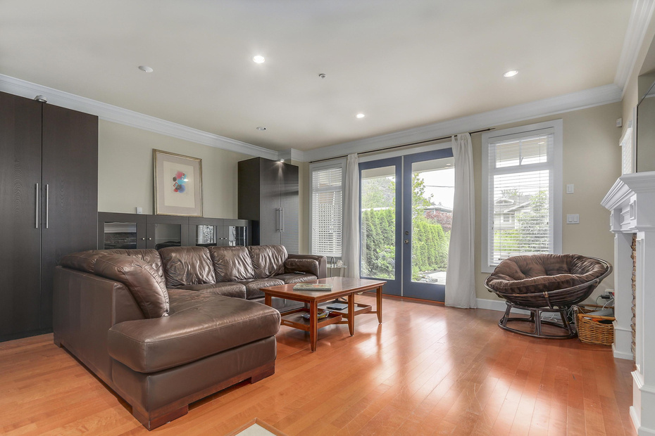 6348 DOUGLAS STREET, West Vancouver, BC, 4