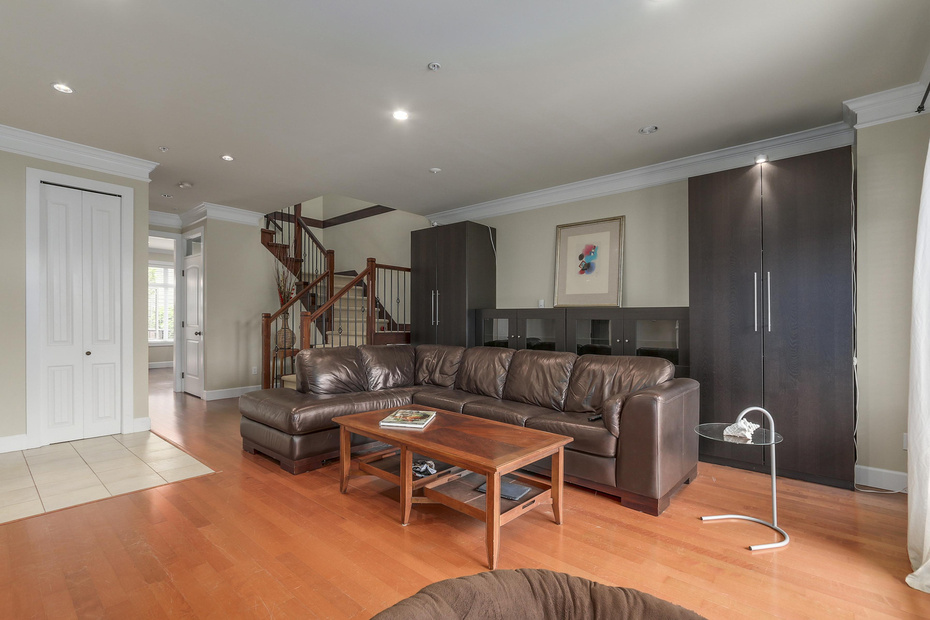 6348 DOUGLAS STREET, West Vancouver, BC, 5