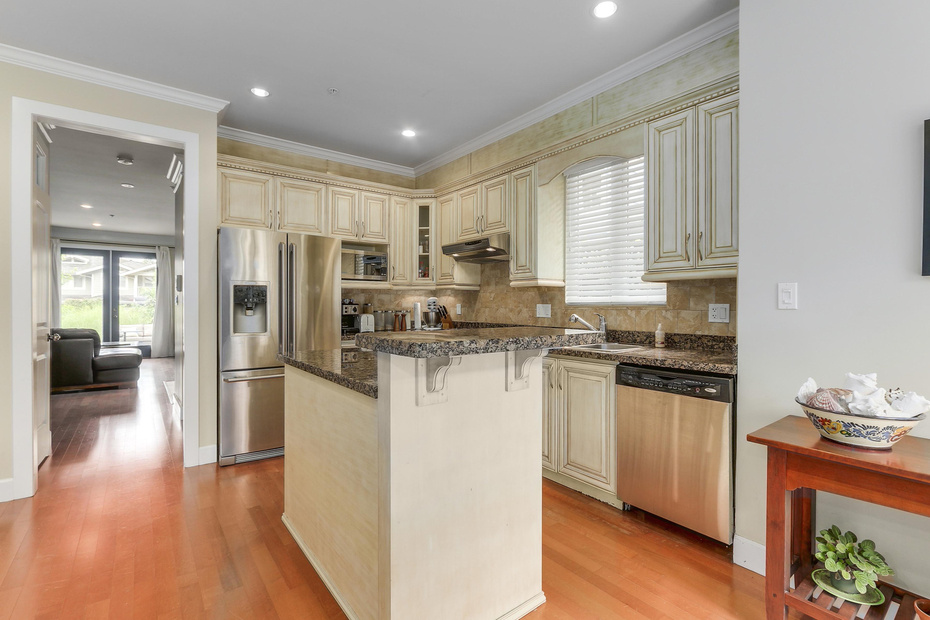 6348 DOUGLAS STREET, West Vancouver, BC, 7