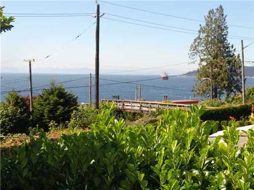 2575 BELLEVUE Ave, West Vancouver, British Columbia, 2