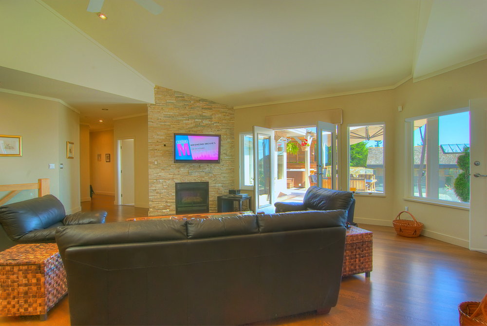 4550 WOODGREEN Place, West Vancouver, British Columbia, 5