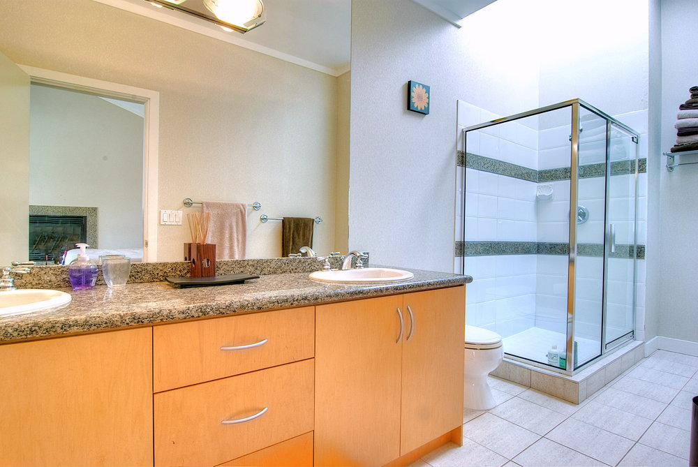 4550 WOODGREEN Place, West Vancouver, British Columbia, 9