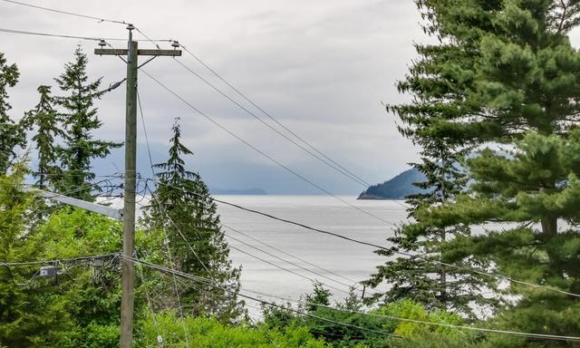 6872 Copper Cove Road, West Vancouver, BC 11