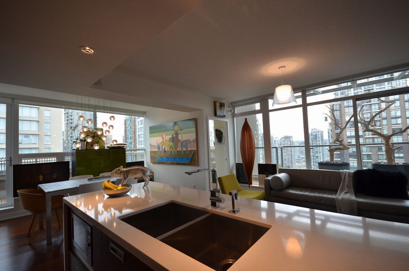 2003 1055 Richards Street, Donovan Tower, Vancouver 5