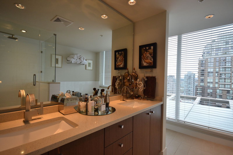 2003 1055 Richards Street, Donovan Tower, Vancouver 14