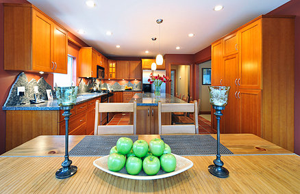 6696 Wellington Ave, t, West Vancouver, BC, 3