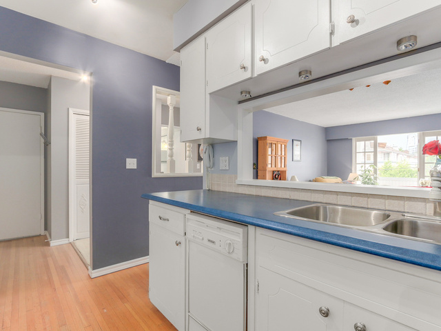 302 - 120 West 17th Street, North Vancouver 13