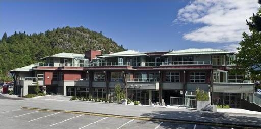 6392 Bay Street, West Vancouver 18