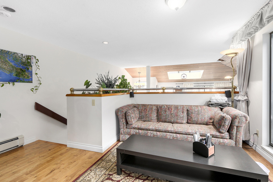 6358 Bruce Street, West Vancouver 8
