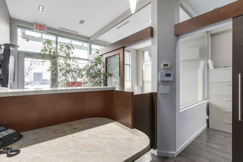 6392 Bay Street, West Vancouver 5