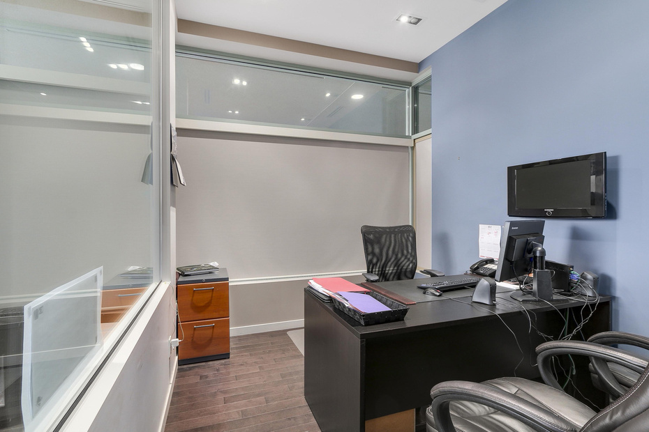 6392 Bay Street, West Vancouver 15