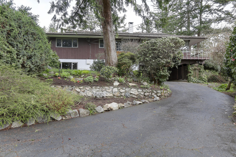 6420 Madrona Crescent, West Vancouver 3
