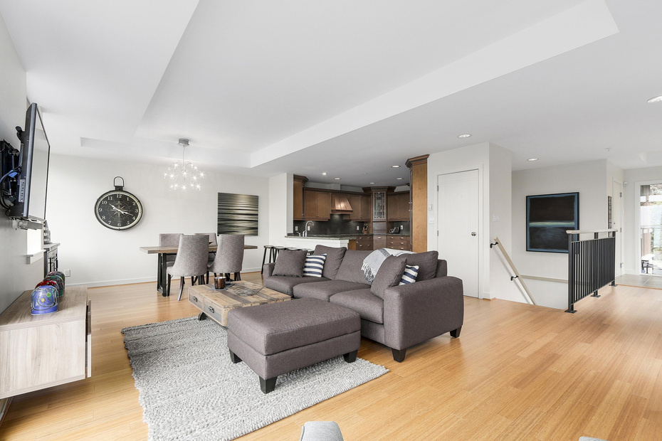 8549 Seascape Court 6