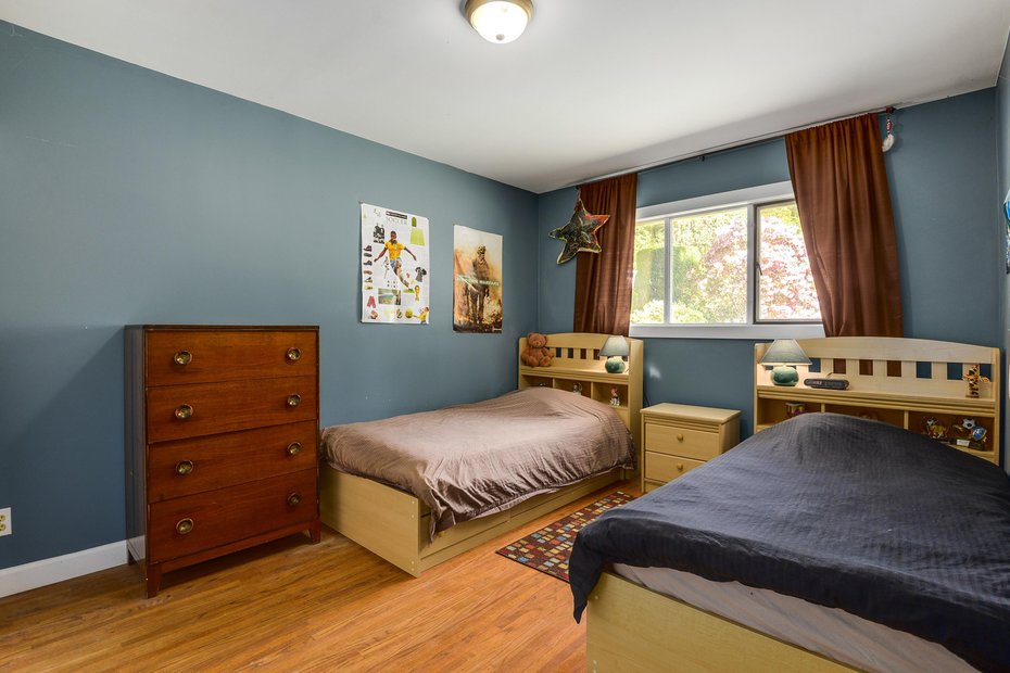 5407 Greentree Road, West Vancouver 16