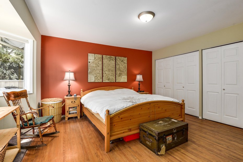 5407 Greentree Road, West Vancouver 14